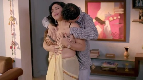 Indická učitelka a její románek se studentem